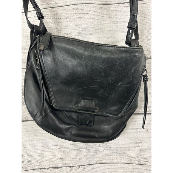 Kooba Black Leather Shoulder Bag With Adjustable Strap & Magnetic Closure - Picture 2 of 11